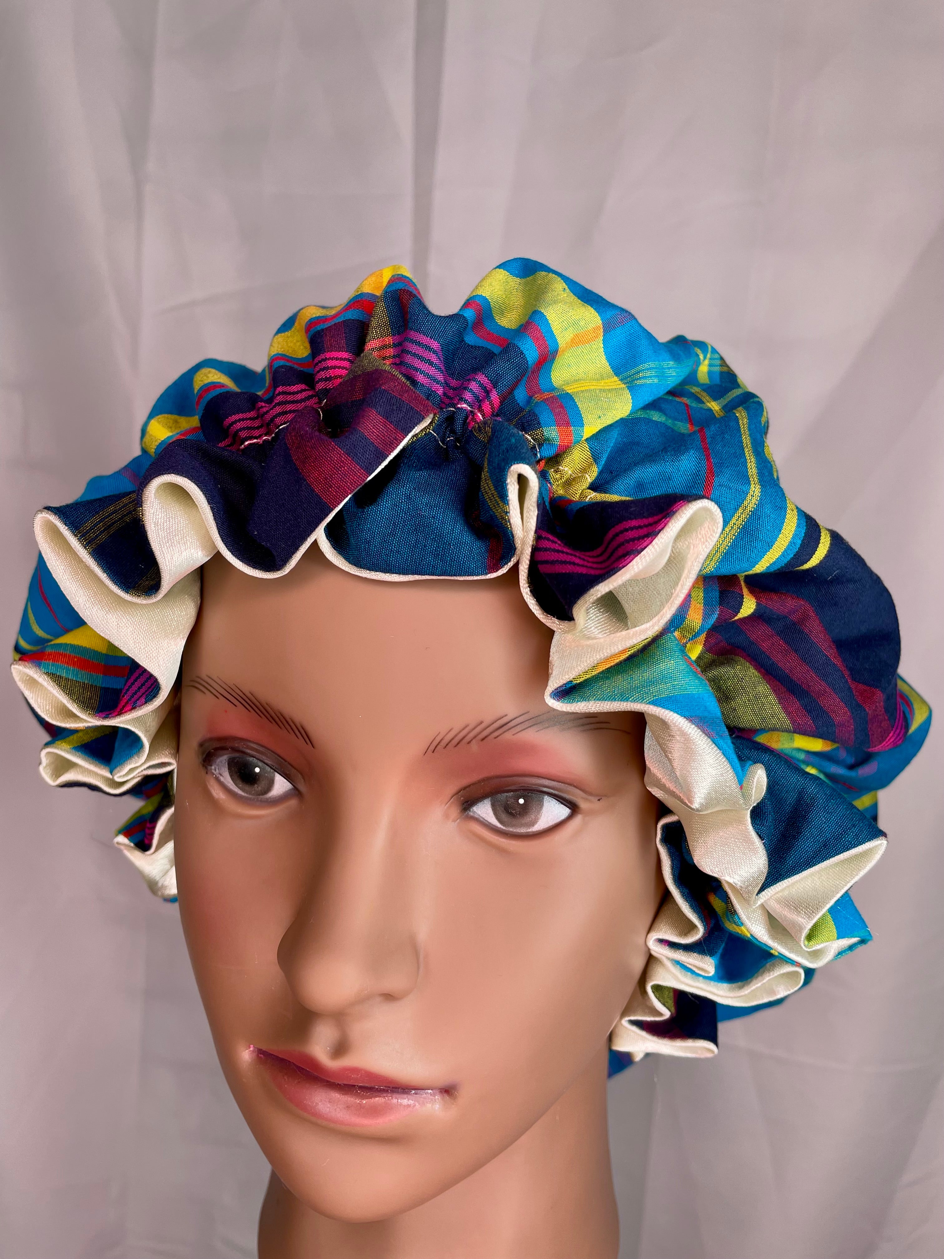 Bonnet en Satin Madras