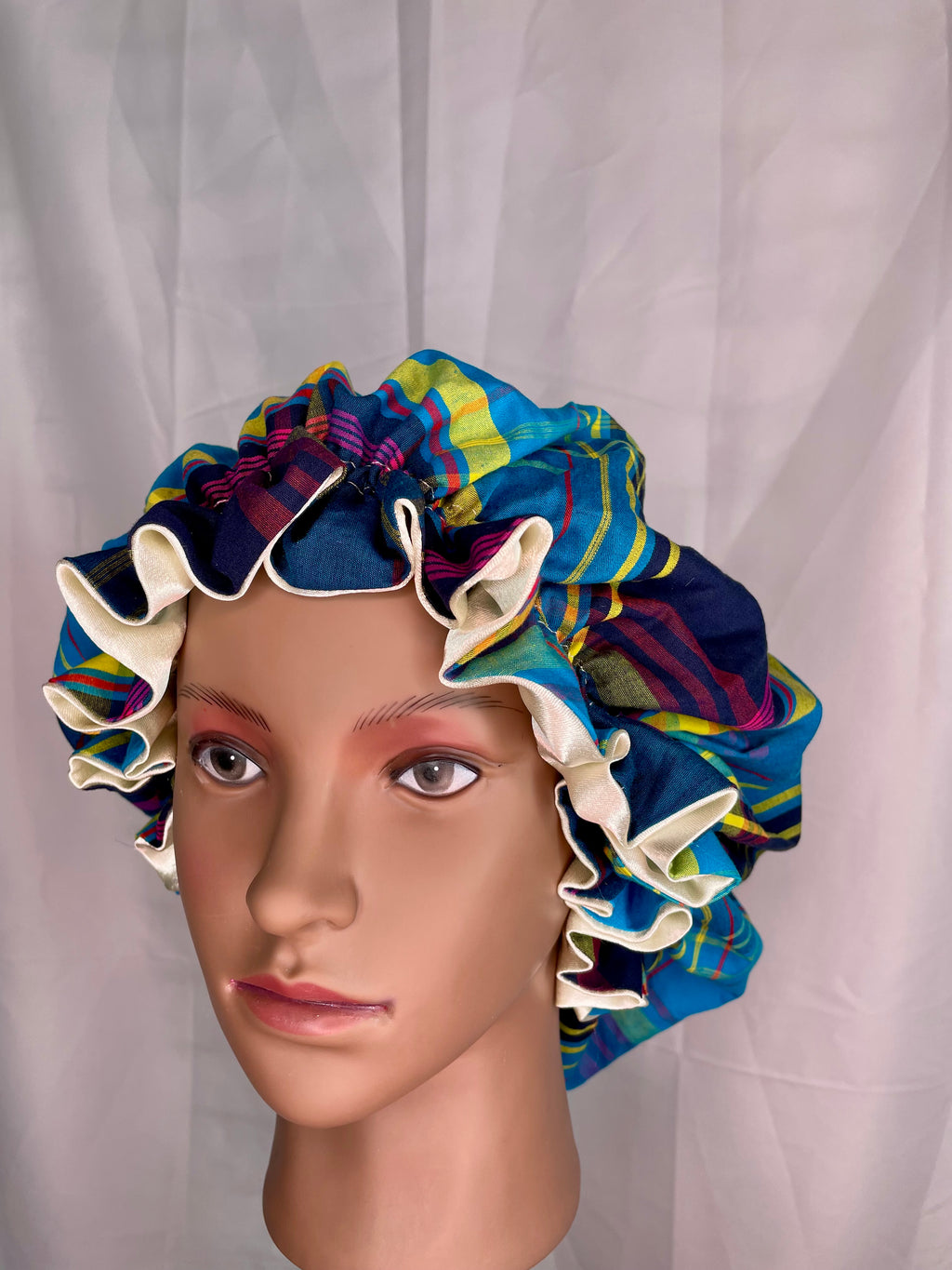Bonnet en Satin Madras